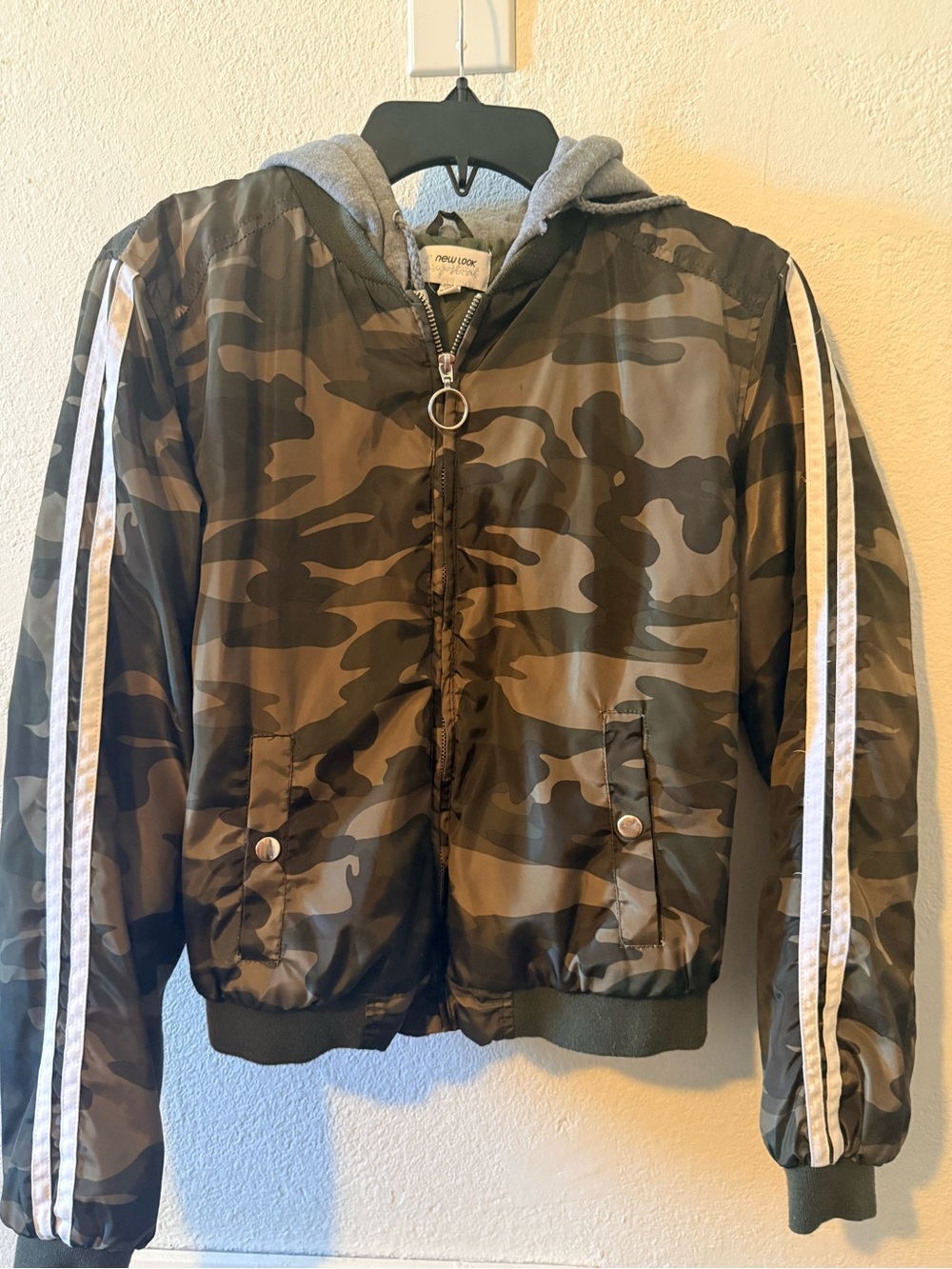 Camo Hooded Bomber Jacket - Green